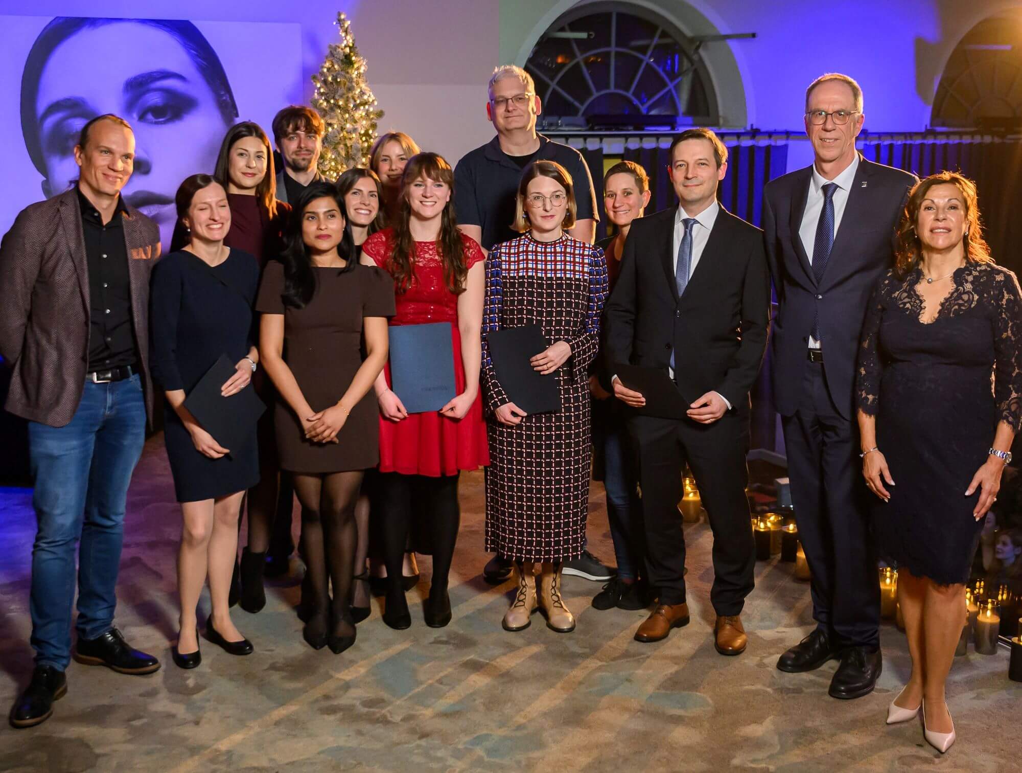 Bild kann nicht geladen werden.